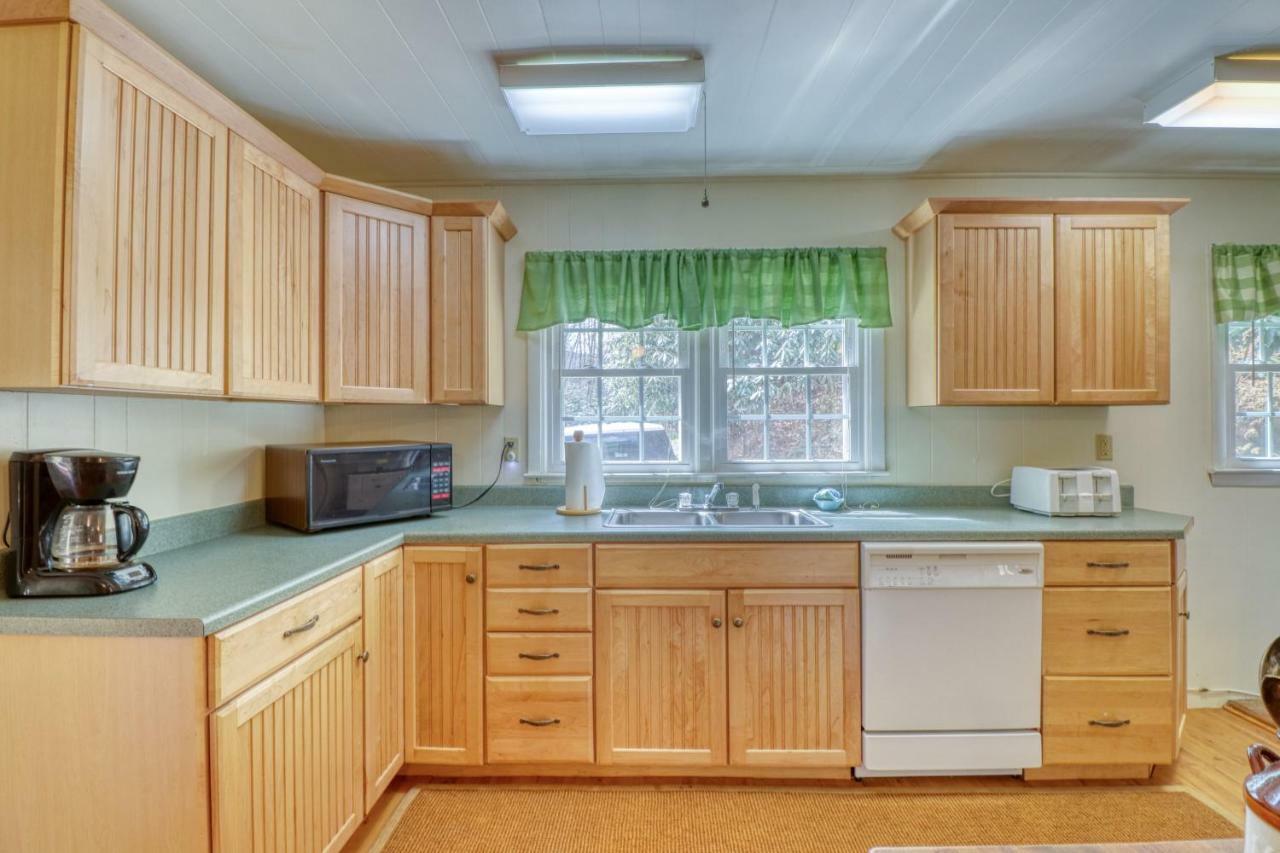1 Bed 1 Bath Vacation Home In Sylva Εξωτερικό φωτογραφία
